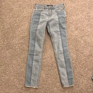 light wash skinny jeans